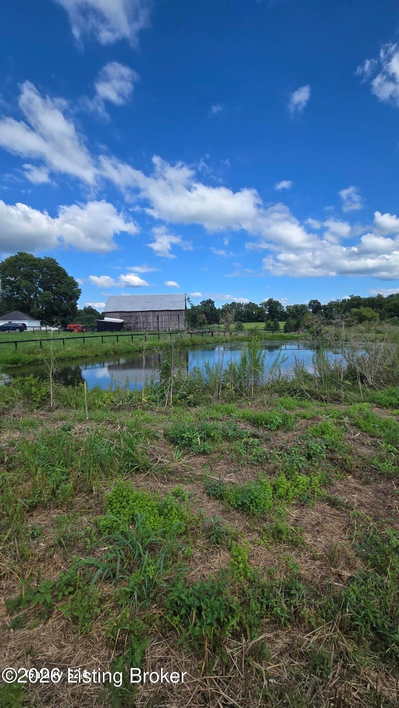 4 Bagdad Rd, Shelbyville, KY 40065