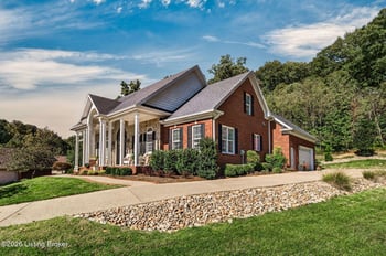 4000 Bold Ruler Way, Louisville, KY 40214