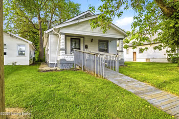 4002 Greenwood Ave, Louisville, KY 40211