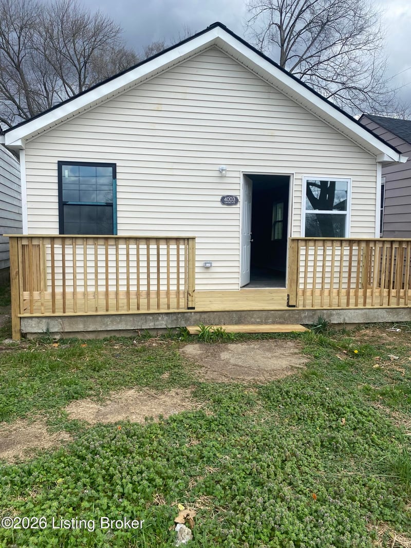 4003 Grand Ave, Louisville, KY 40211