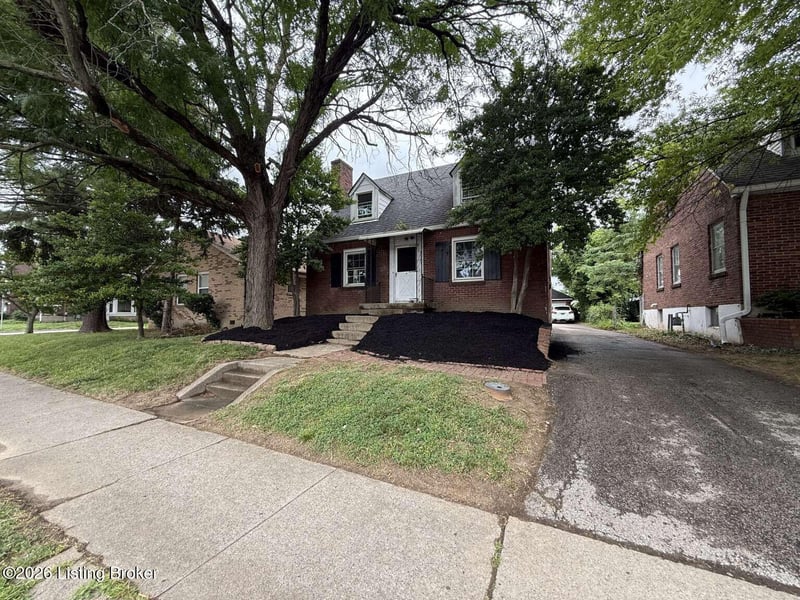 4003 Poplar Level Rd, Louisville, KY 40213