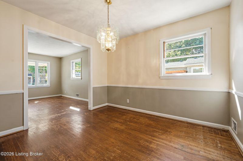 4009 Glen Valley Rd, Louisville, KY 40219