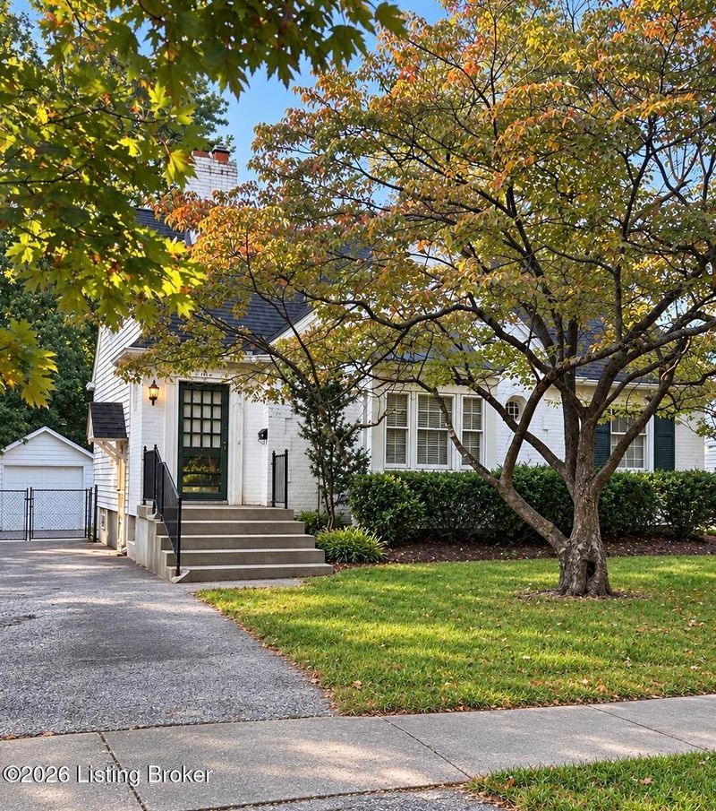 4016 Hycliffe Ave, Louisville, KY 40207