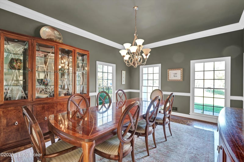 4019 Taylorsville Rd, Taylorsville, KY 40071