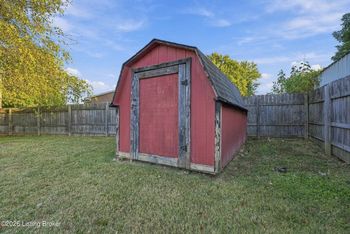402 Dogwood Dr, Mt Washington, KY 40047