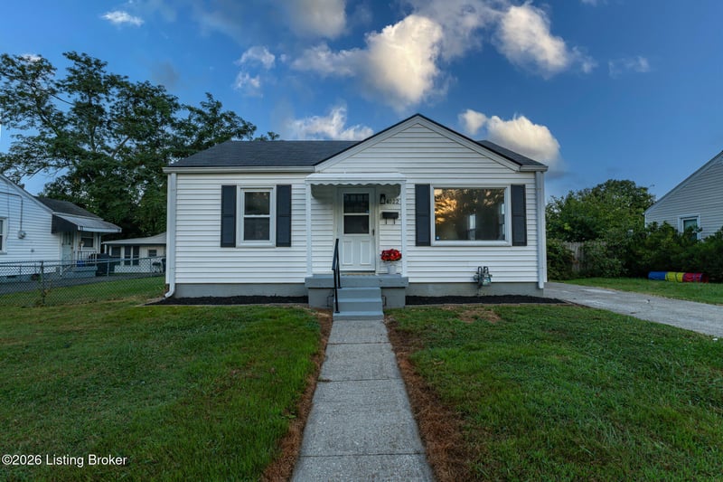 4022 Lisa Ave, Louisville, KY 40216