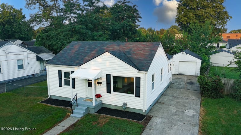 4022 Lisa Ave, Louisville, KY 40216