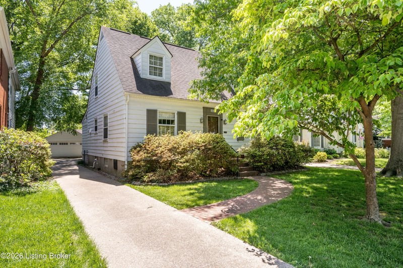 4024 Saint Ives Ct, Norbourne Estates, KY 40207