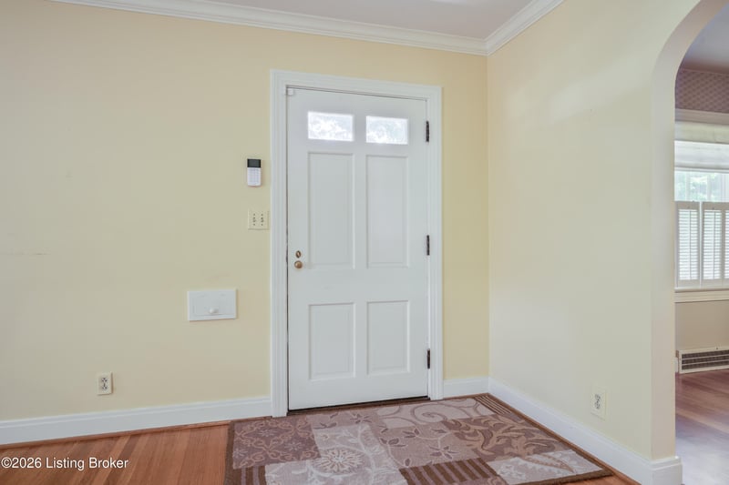 4024 Saint Ives Ct, Norbourne Estates, KY 40207