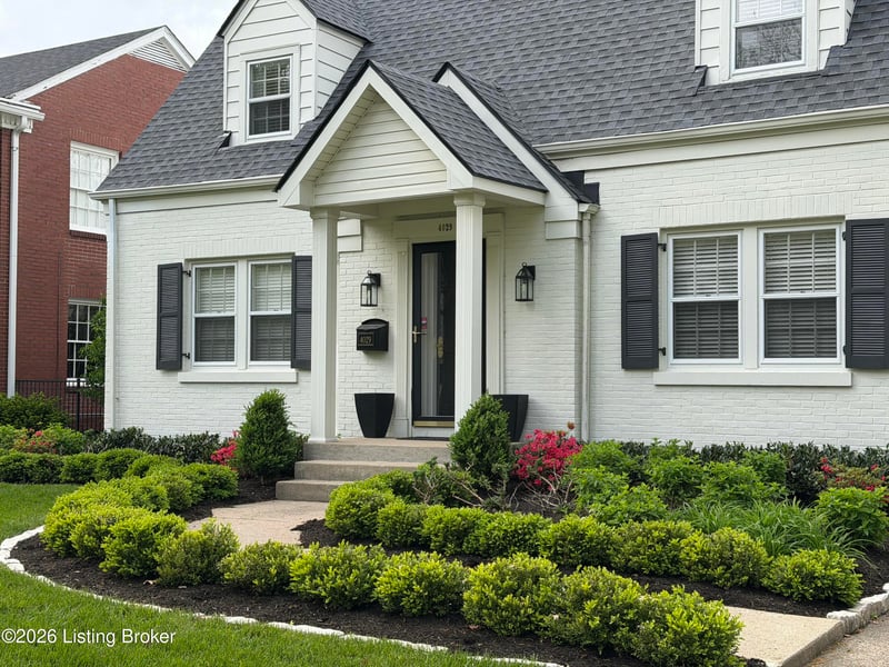 4029 St Ives Ct, Louisville, KY 40207