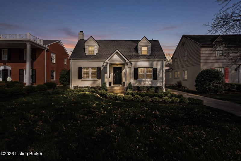 4029 St Ives Ct, Louisville, KY 40207