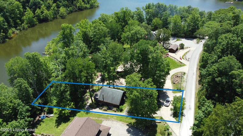 403 Timberlake Ln, Mcdaniels, KY 40152
