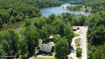 403 Timberlake Ln, Mcdaniels, KY 40152
