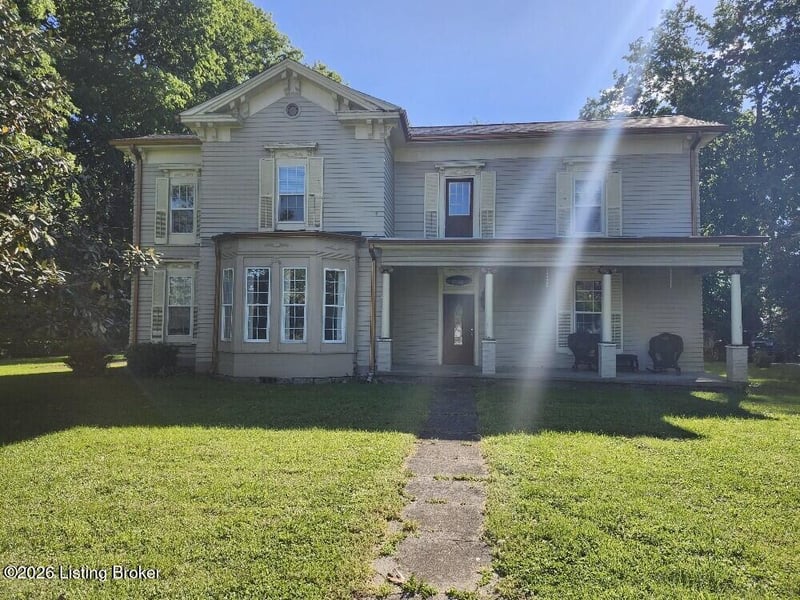 404 Main Cross St, Ghent, KY 41045