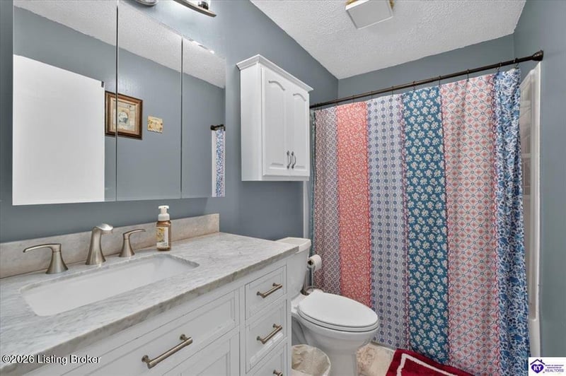 405 Natalie Dr, Elizabethtown, KY 42701