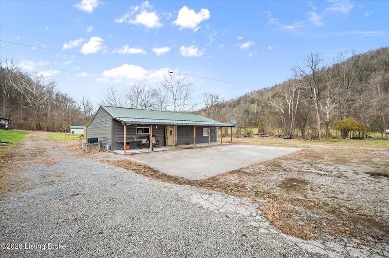 405 Tennessee Walking Ln, Milton, KY 40045