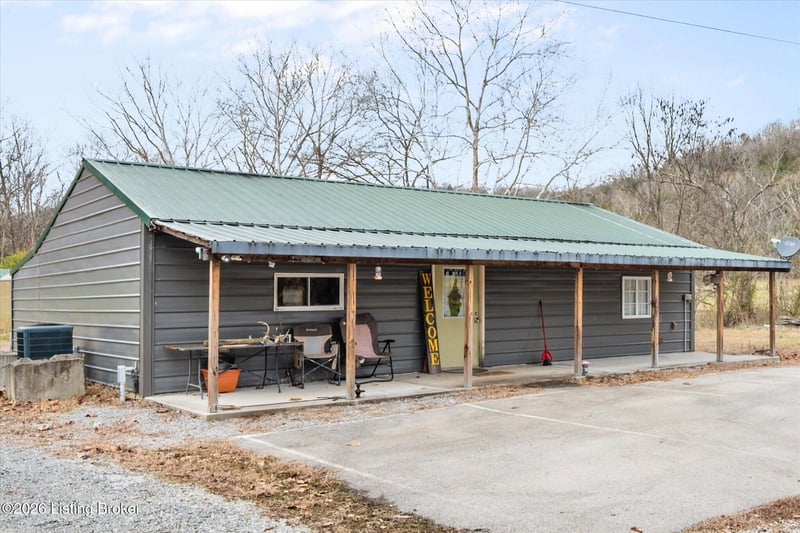 405 Tennessee Walking Ln, Milton, KY 40045