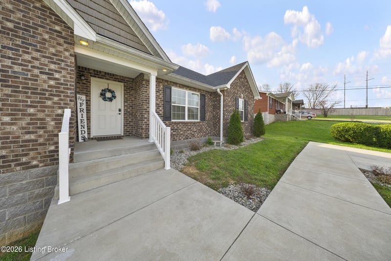 407 Susannah Ave, Bardstown, KY 40004