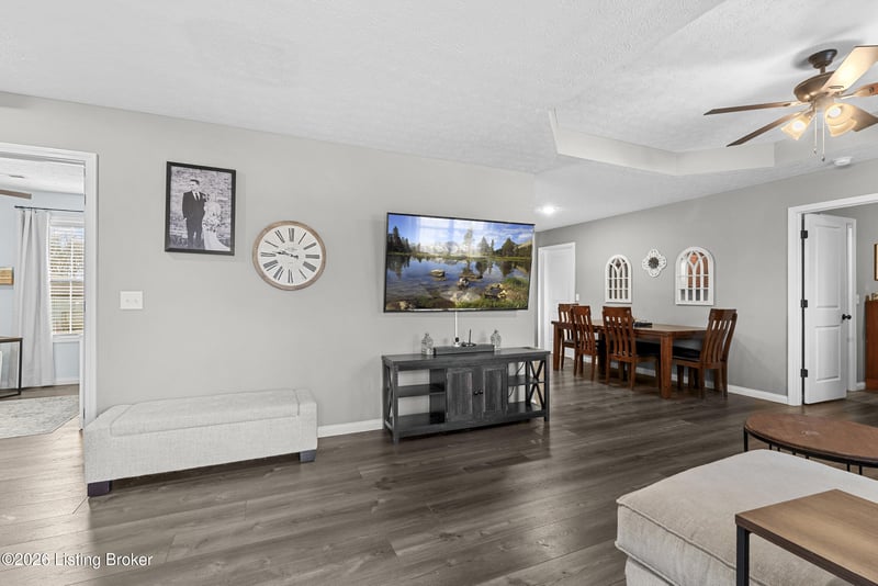 407 Susannah Ave, Bardstown, KY 40004