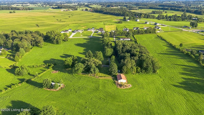 4080 Fairgrounds Rd, Brandenburg, KY 40108