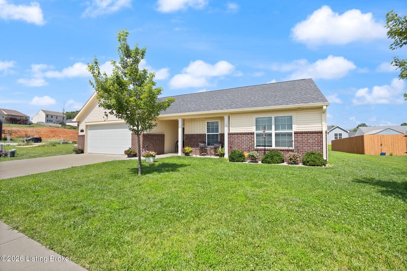 409 Lambrusco Way, Vine Grove, KY 40175