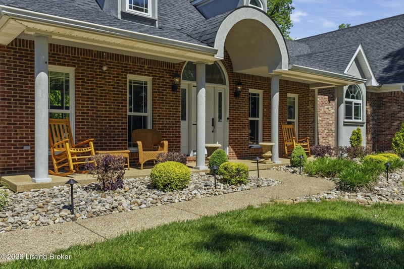 410 Chapparell Dr, Elizabethtown, KY 42701