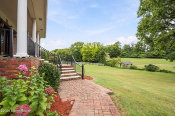 4100 Kirby Ln, Jeffersontown, KY 40299