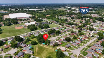 4100 Spyglass Ct, Louisville, KY 40229