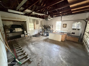 4101 Brownsboro Rd, Louisville, KY 40207