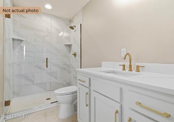 4102 Sanford Ave, Louisville, KY 40218