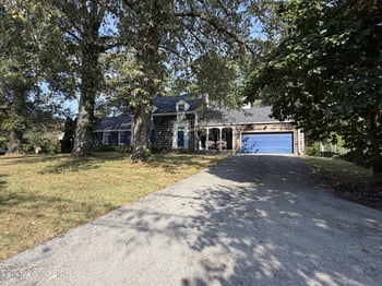 4103 Brownsboro Rd, Louisville, KY 40207