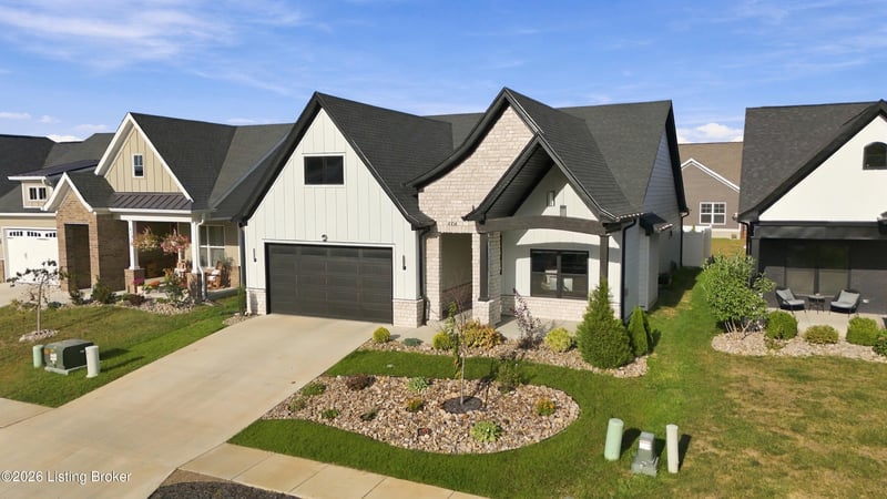 4104 Uhl Dr, Jeffersonville, IN 47130