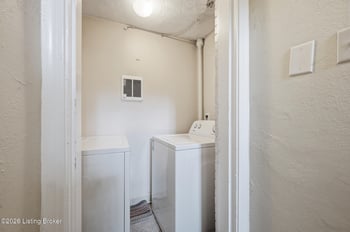 4105 Stoneview Dr #APT 3, Louisville, KY 40207