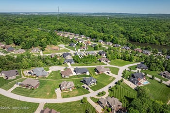 4107 Smarty Jones Dr, Louisville, KY 40214