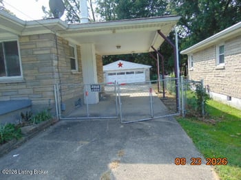 4108 Clyde Dr, Louisville, KY 40216