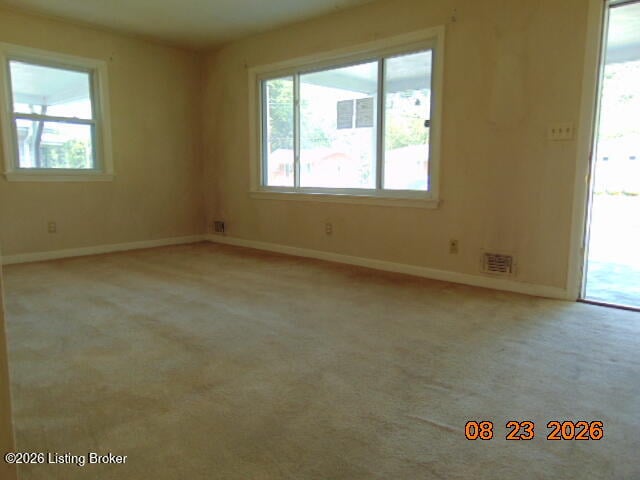 4108 Clyde Dr, Louisville, KY 40216