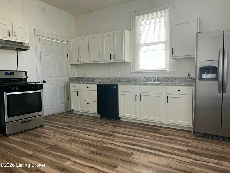 4109 S 3rd St, Louisville, KY 40214