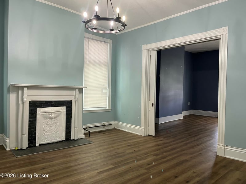 4109 S 3rd St, Louisville, KY 40214