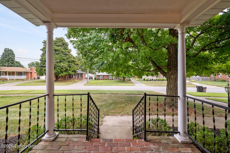 4112 Wimpole Rd, Louisville, KY 40218