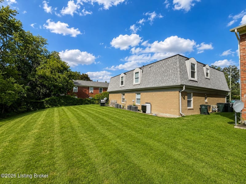 4116 Billtown Rd, Jeffersontown, KY 40299