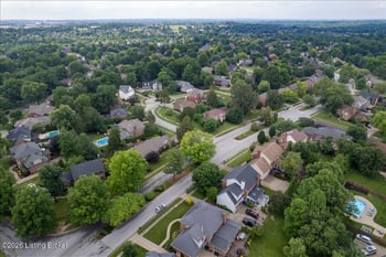 412 Lake Forest Pkwy, Louisville, KY 40245