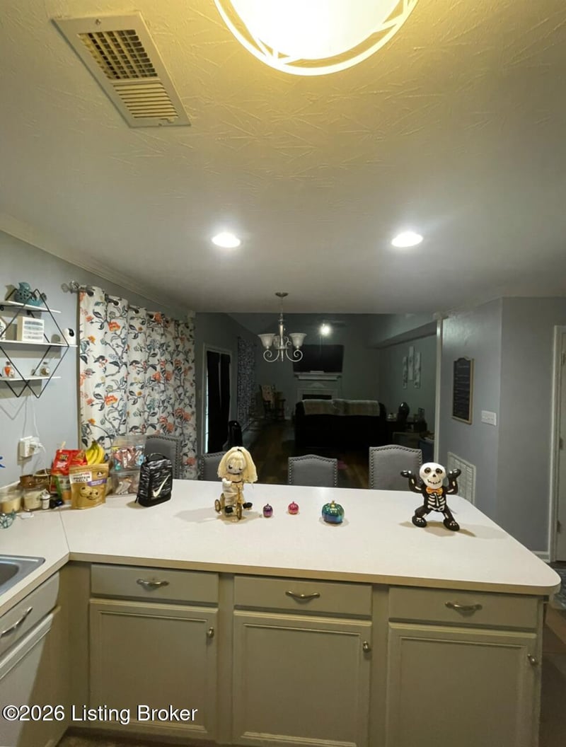 412 Perry Dr, Nicholasville, KY 40356