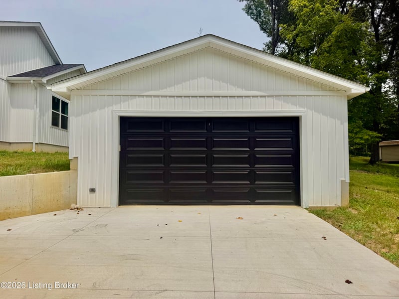 412 Woods Rd, Elizabethtown, KY 42701