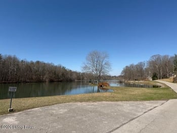 412 Woods Rd, Elizabethtown, KY 42701