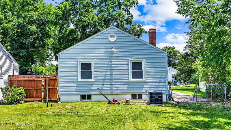 4130 Hillview Ave, Louisville, KY 40216