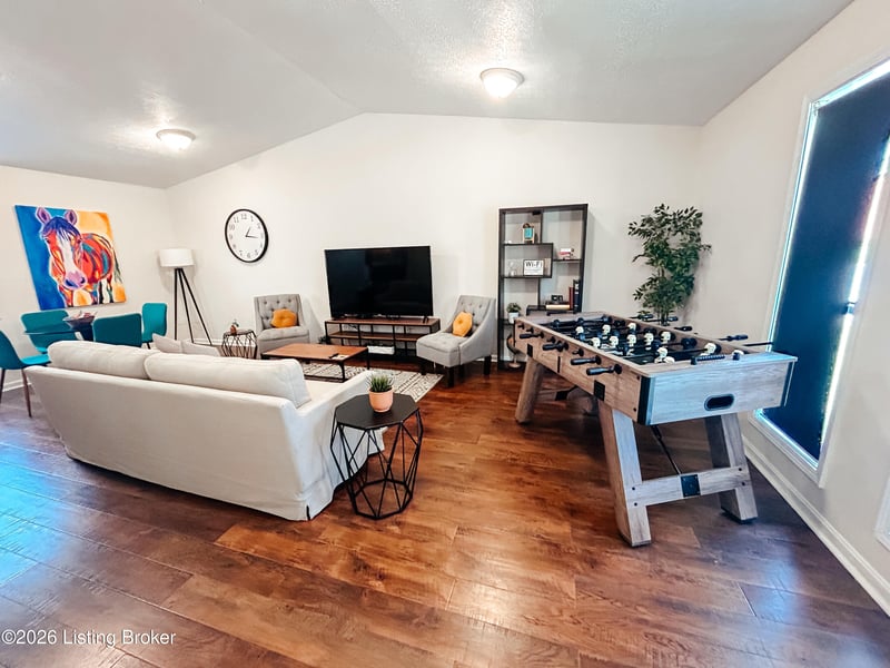 4134 S 5th St, Louisville, KY 40214
