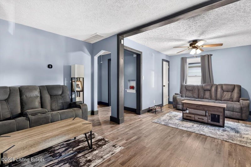 4141 Craig Ave, Louisville, KY 40215