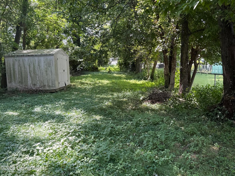4144 Greenwood Ave, Louisville, KY 40211