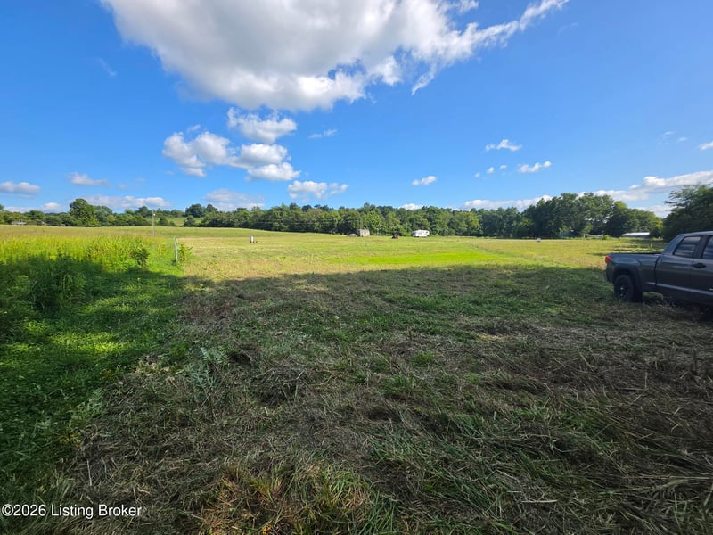 4145 Plum Creek Rd, Taylorsville, KY 40071