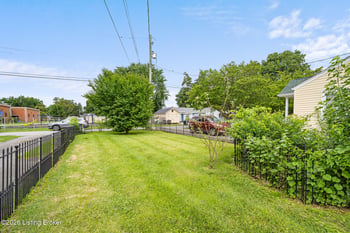 4152 Hickman Ave, Louisville, KY 40213